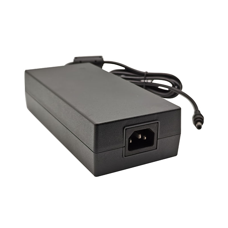 160-250 W-os orvosi AC DC asztali adapter